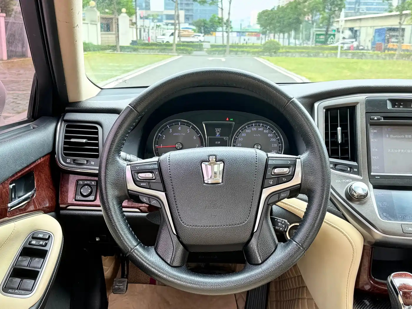 Toyota Crown 2018 2.0T Fashion Edition фото 9