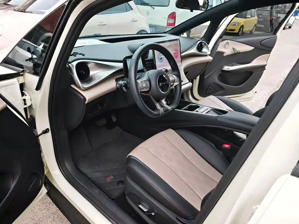 BYD Dolphin 2025 2025 420km Freedom Edition