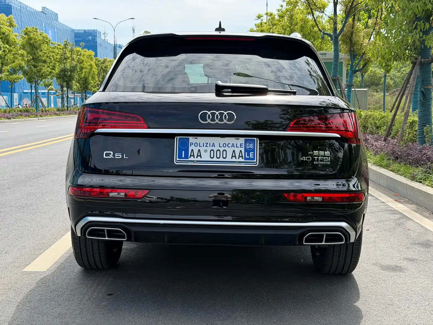 Audi Q5L 2025 40 TFSI Fashion Dynamic фото 9