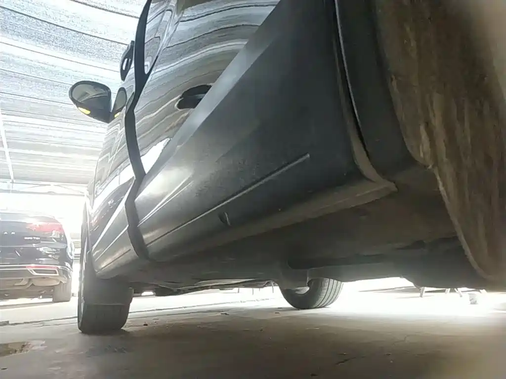Volkswagen Tiguan 2016 Model 300TSI Automatic 2WD Comfort Edition фото 22