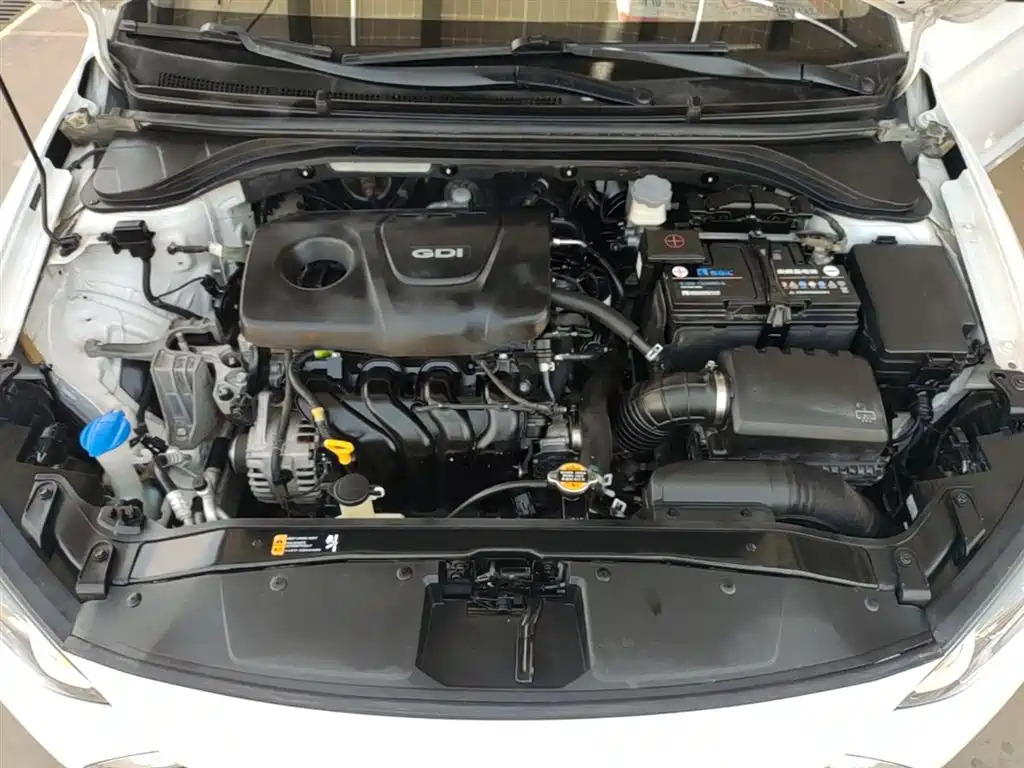 Hyundai Elantra 2016 Model 1.6L Automatic Smart Elite фото 20