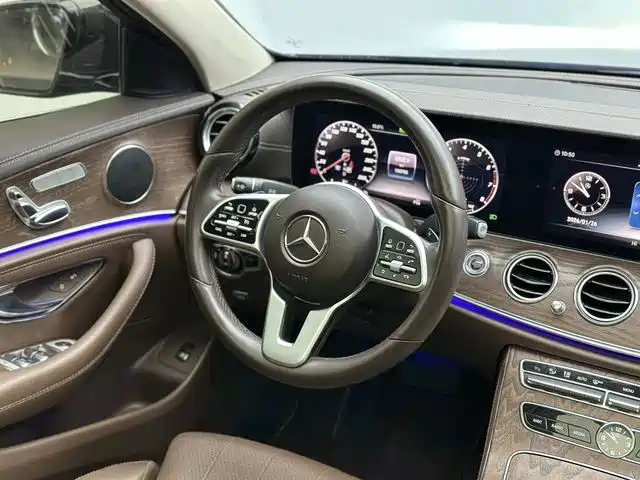 Mercedes-Benz E-Class 2019 E 260 L фото 14