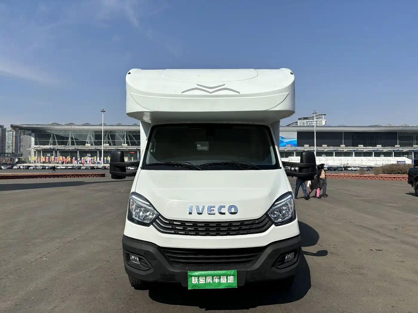 Iveco Daily 2023 2021 3.0T Automatic Professional Chassis 6-ton Extended Wheelbase Double-row Chassis F1C