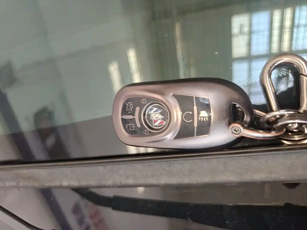 Buick Enclave 2023 2022 652T 2WD Premium 7-Seater