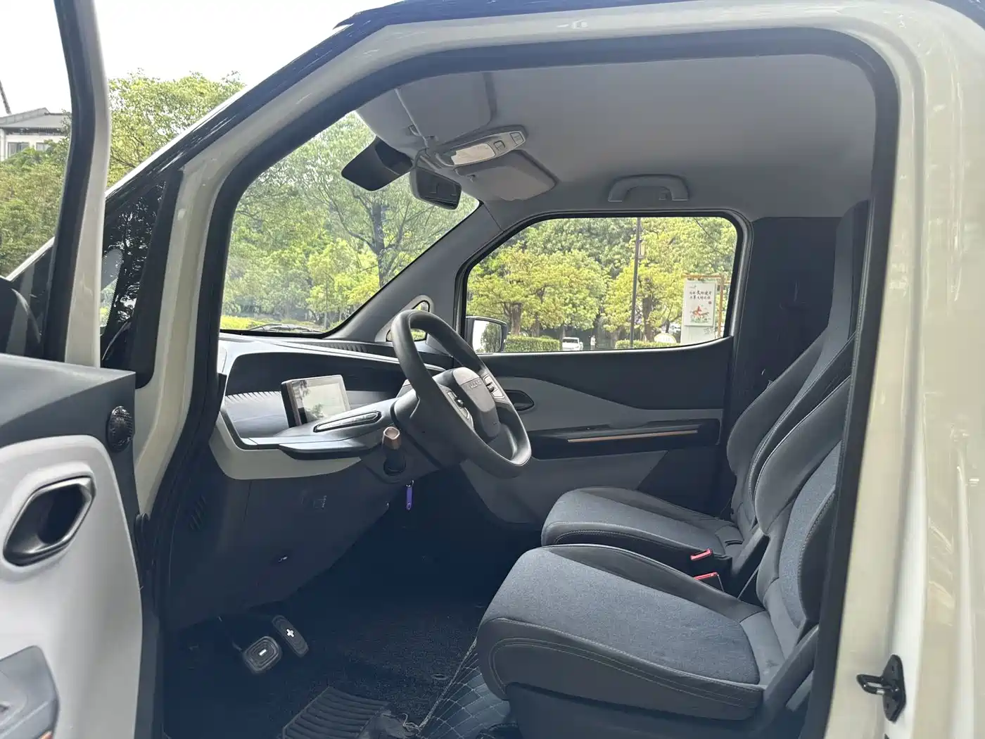 Wuling Motors Wuling NanoEV 2022 2021 Fun Edition