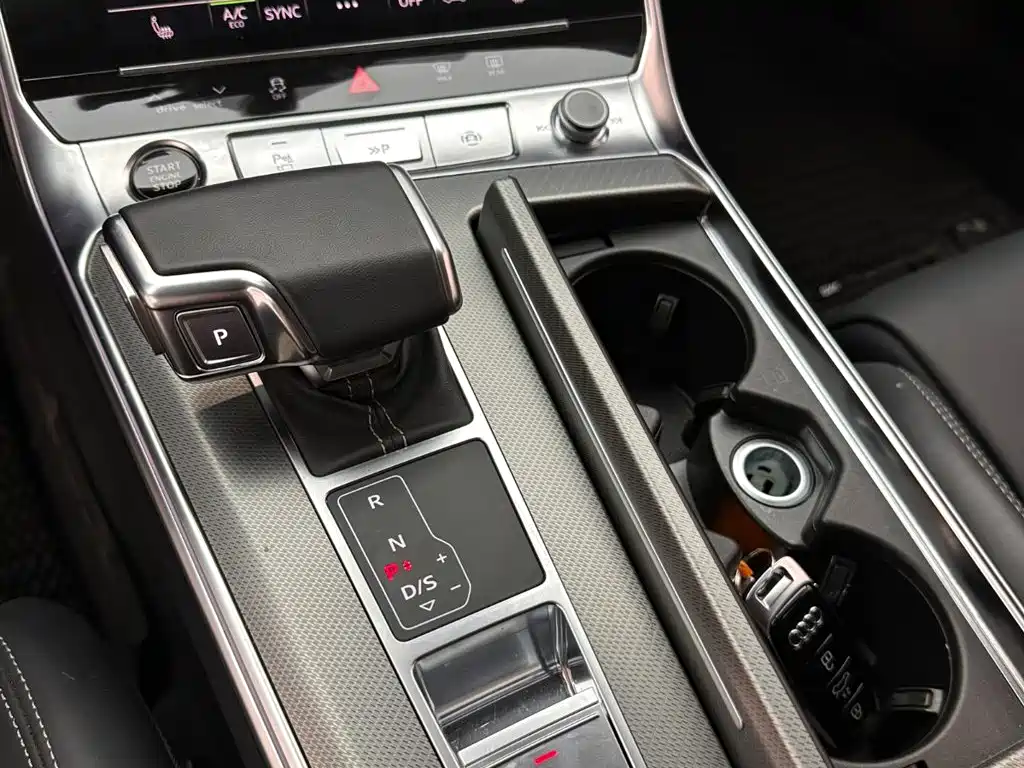 Audi A7 2024 2023 Model 45 TFSI Premium Selection Edition