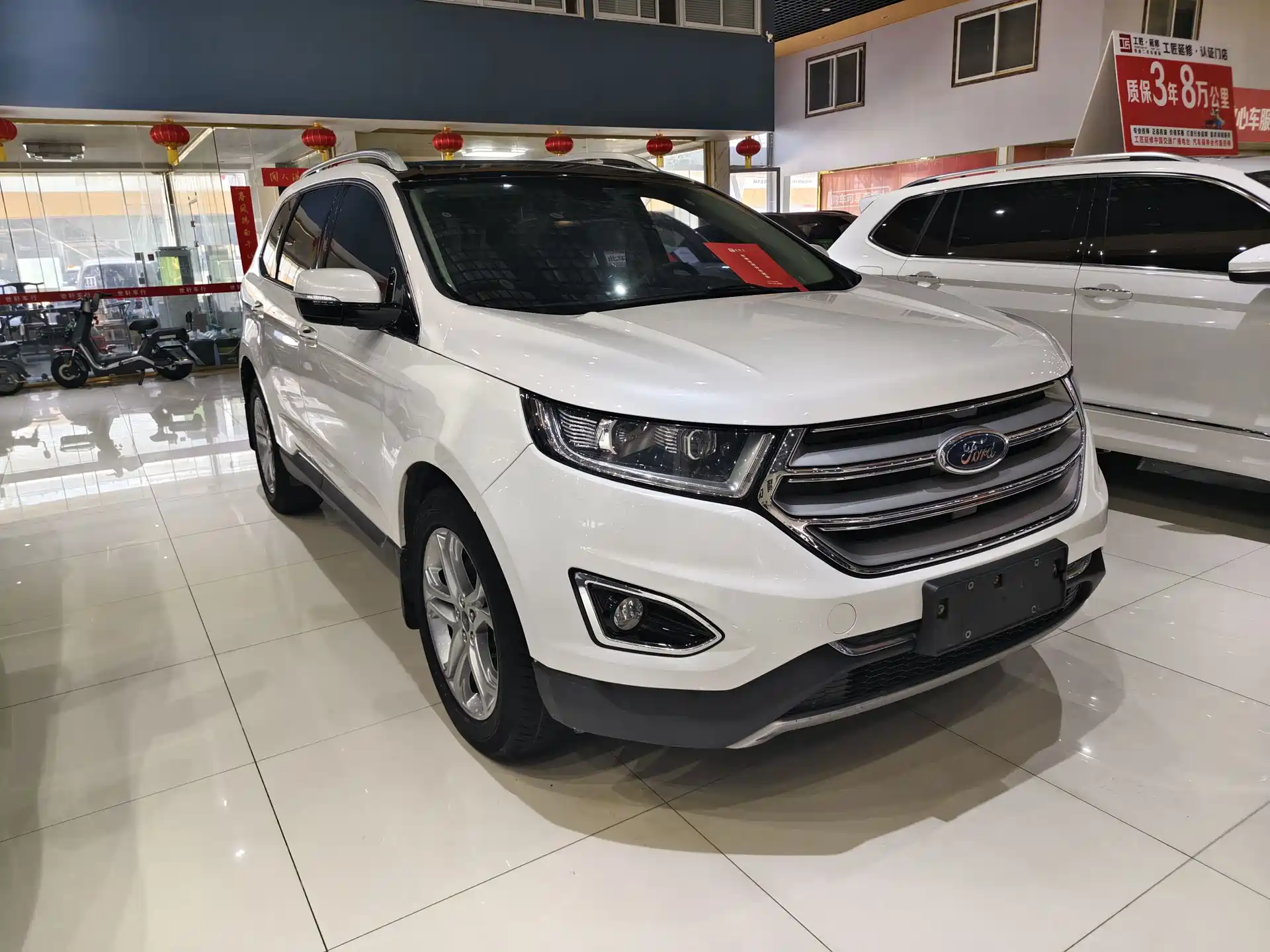 Фото 3 - Ford Edge