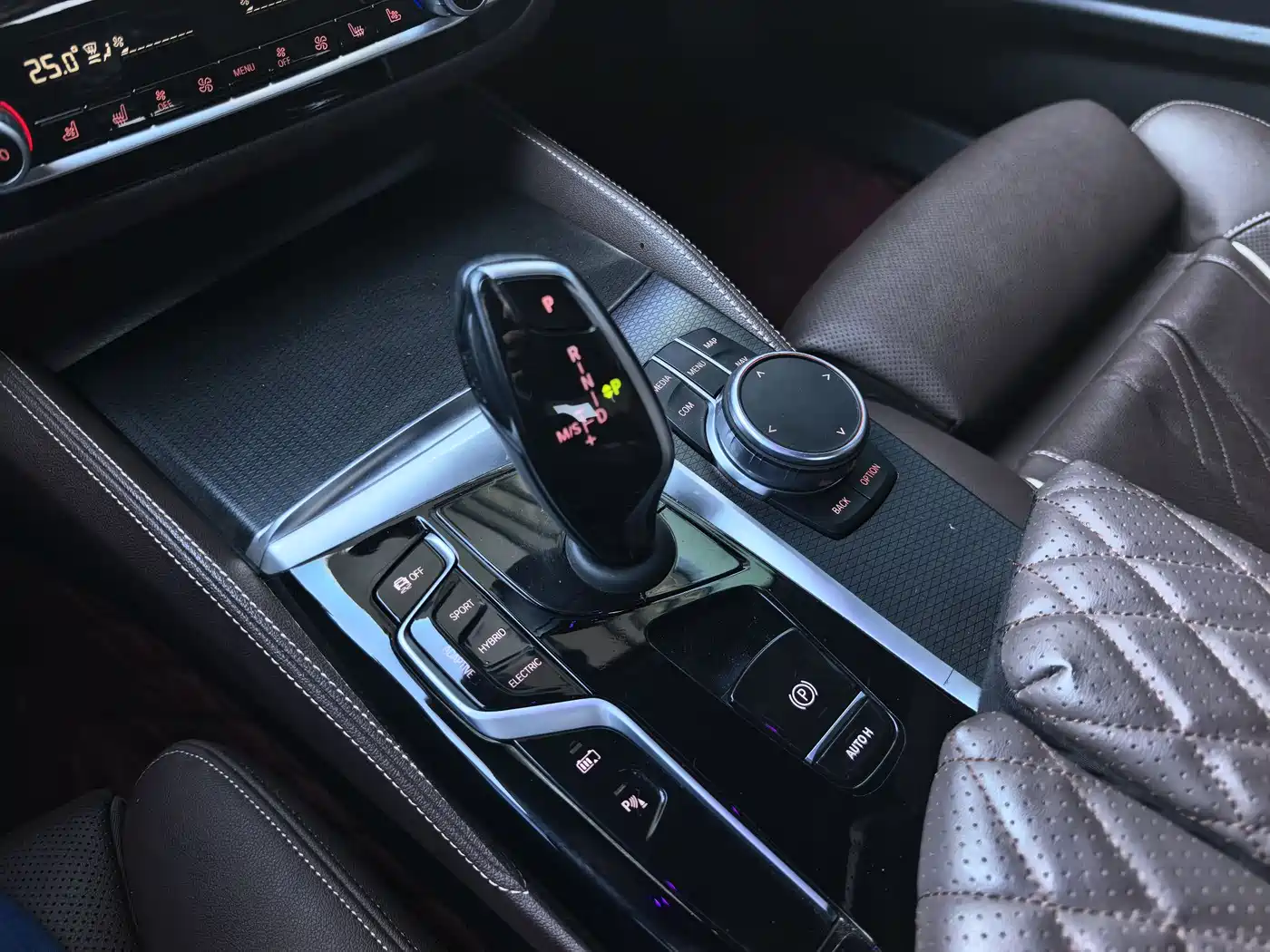 BMW 5 SERIES NEW ENERGY