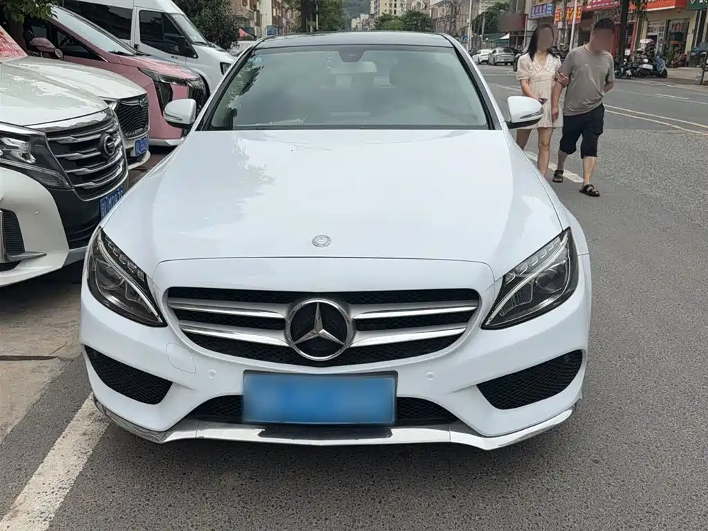 Mercedes-Benz C-Class 2017 Facelift C 200 L Sport Edition фото 4