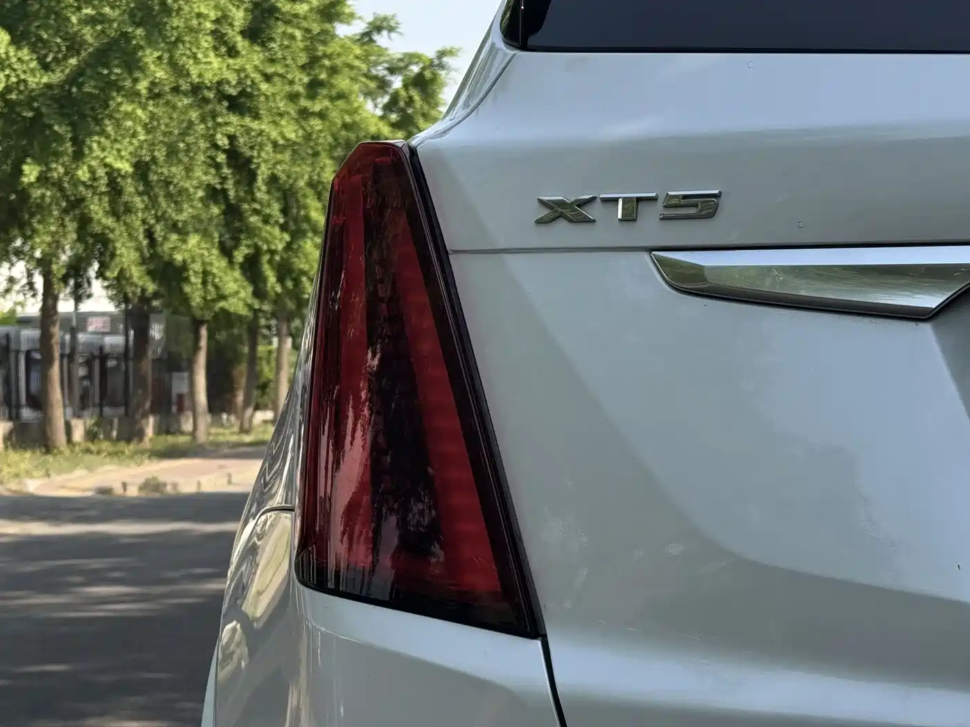 Cadillac XT5 2022 2.0T 2WD Luxury фото 29