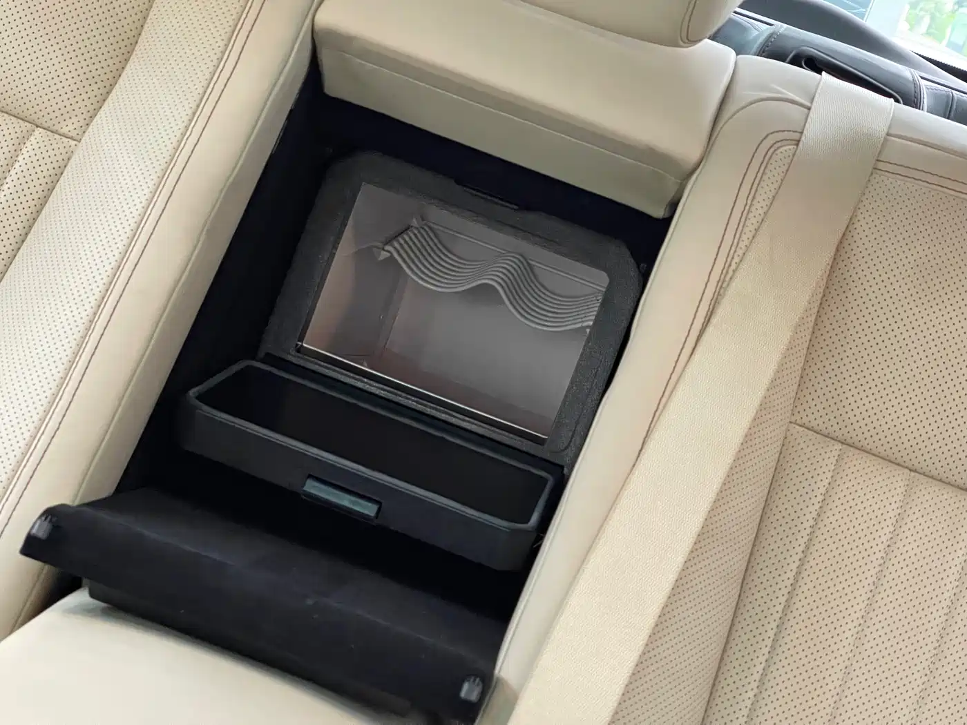 Mercedes-Benz S-Class 2012 S 600 L Grand Edition фото 35