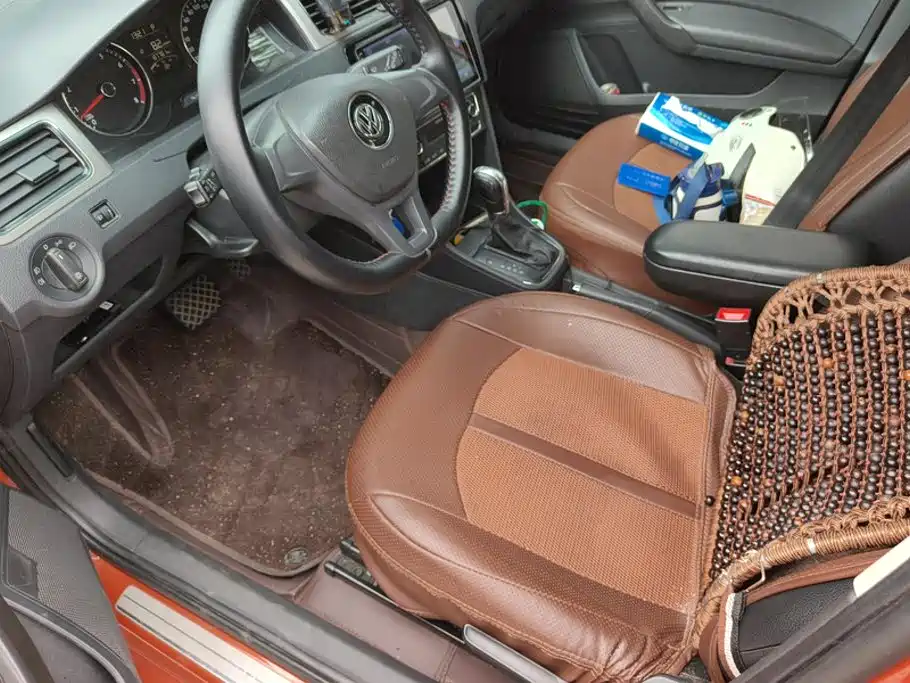 Фото 9 - Volkswagen Santana