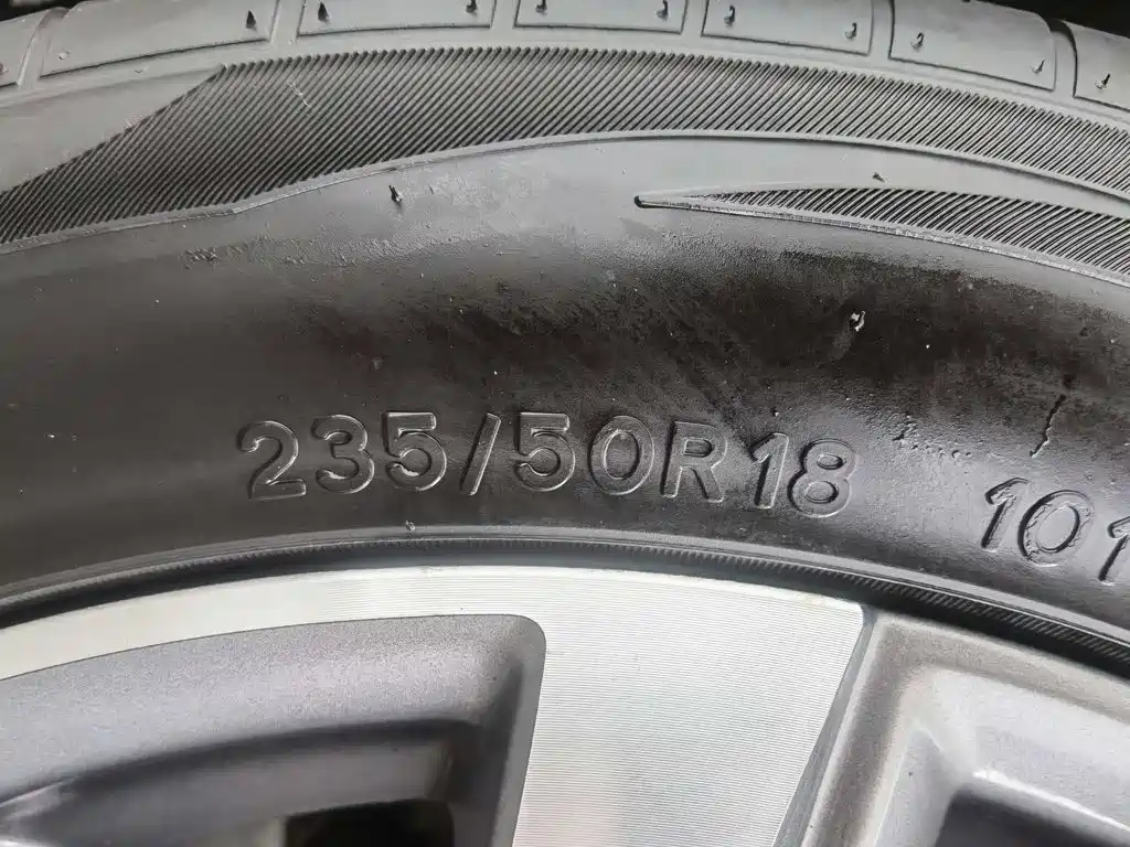 Фото 24 - Roewe RX5 MAX