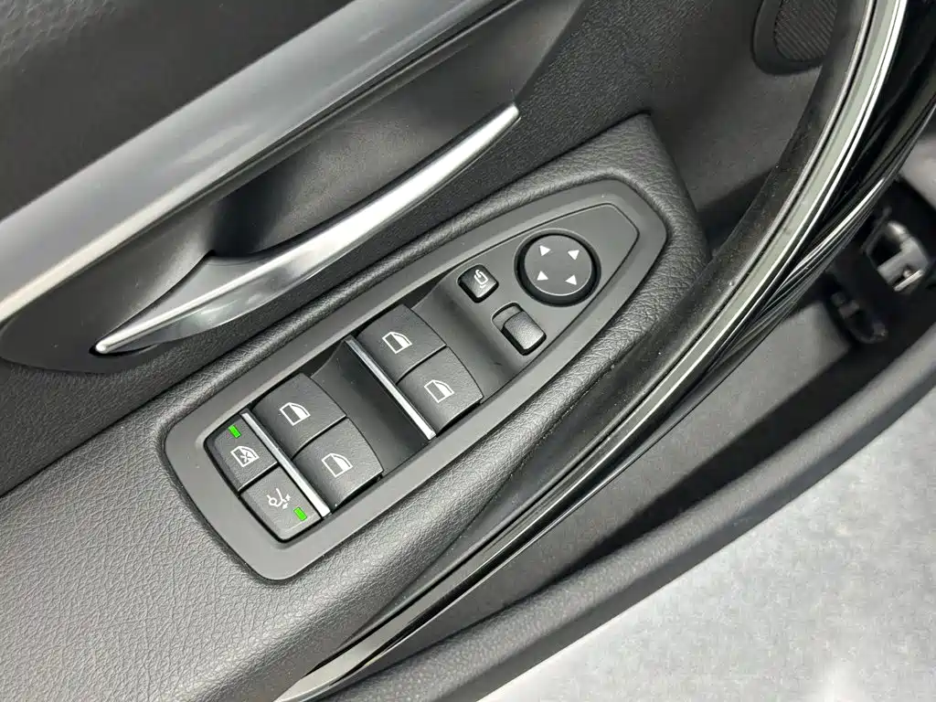 Фото 14 - BMW 3 Series GT