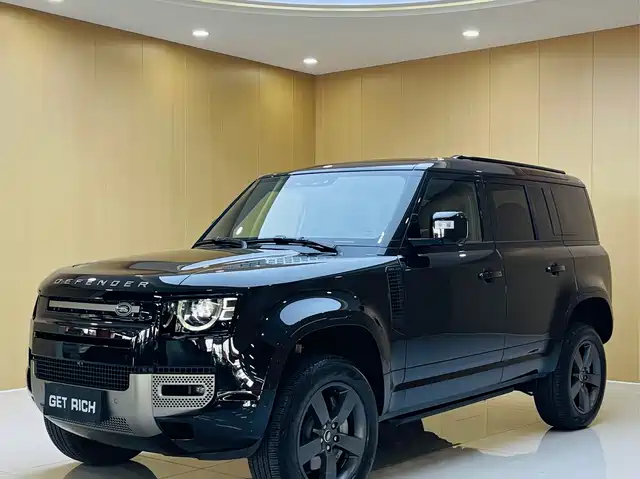 Land Rover Defender 110 3.0T P400 X-Dynamic HSE