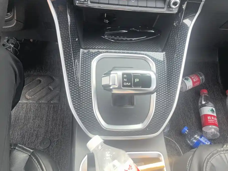 Haval M6 2024 2023 PLUS 1.5T DCT Elite Smart Connect