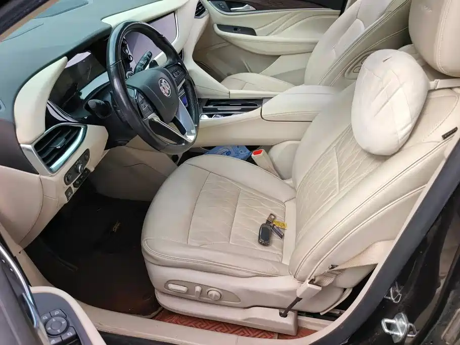 Buick Enclave 2023 2022 652T 4WD Avenir 6-Seater