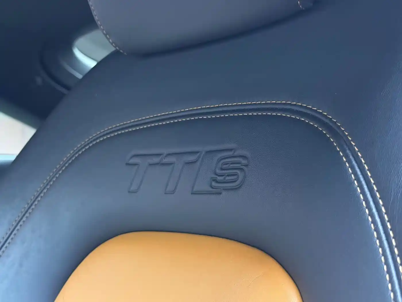 Audi TTS 2013 TTS Coupe 2.0TFSI quattro фото 10