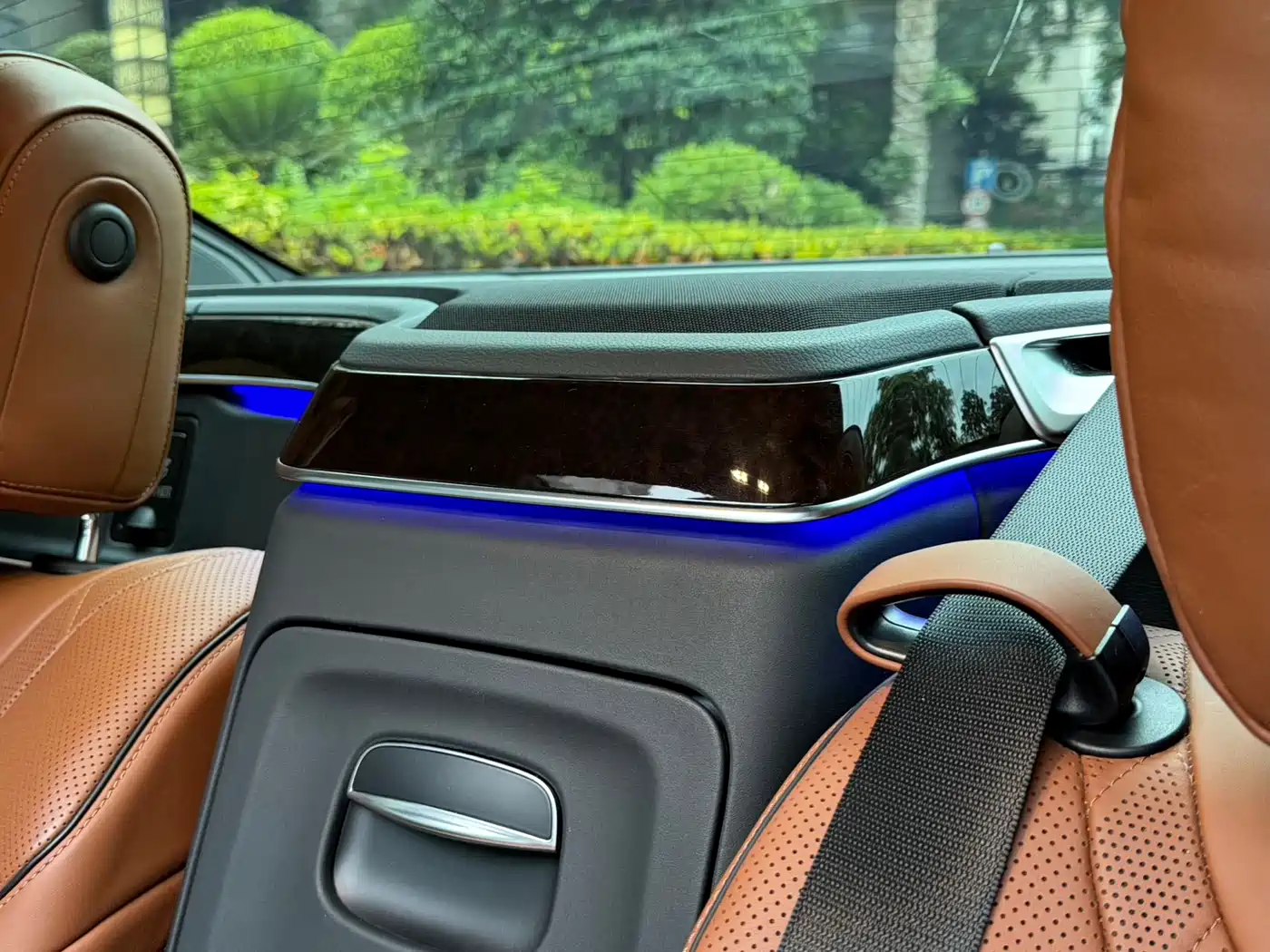Mercedes-Benz Maybach S-Class 2020 S 450 4MATIC Collector's Edition фото 21