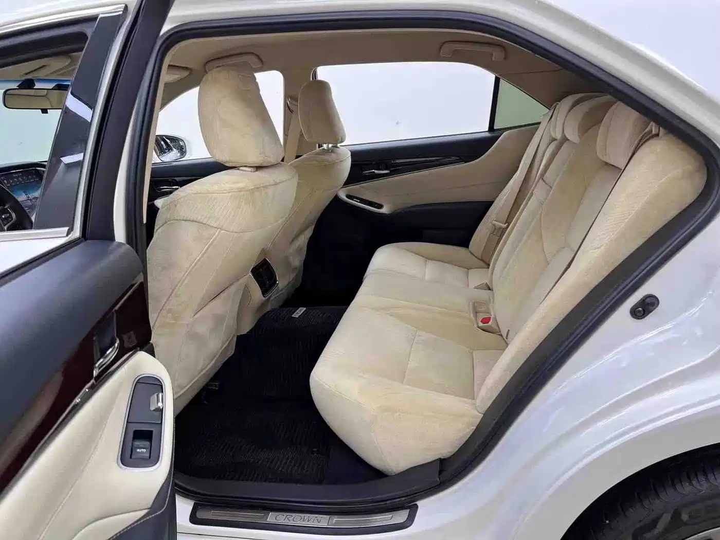 Toyota Crown 2019 2018 2.0T Pioneer Edition