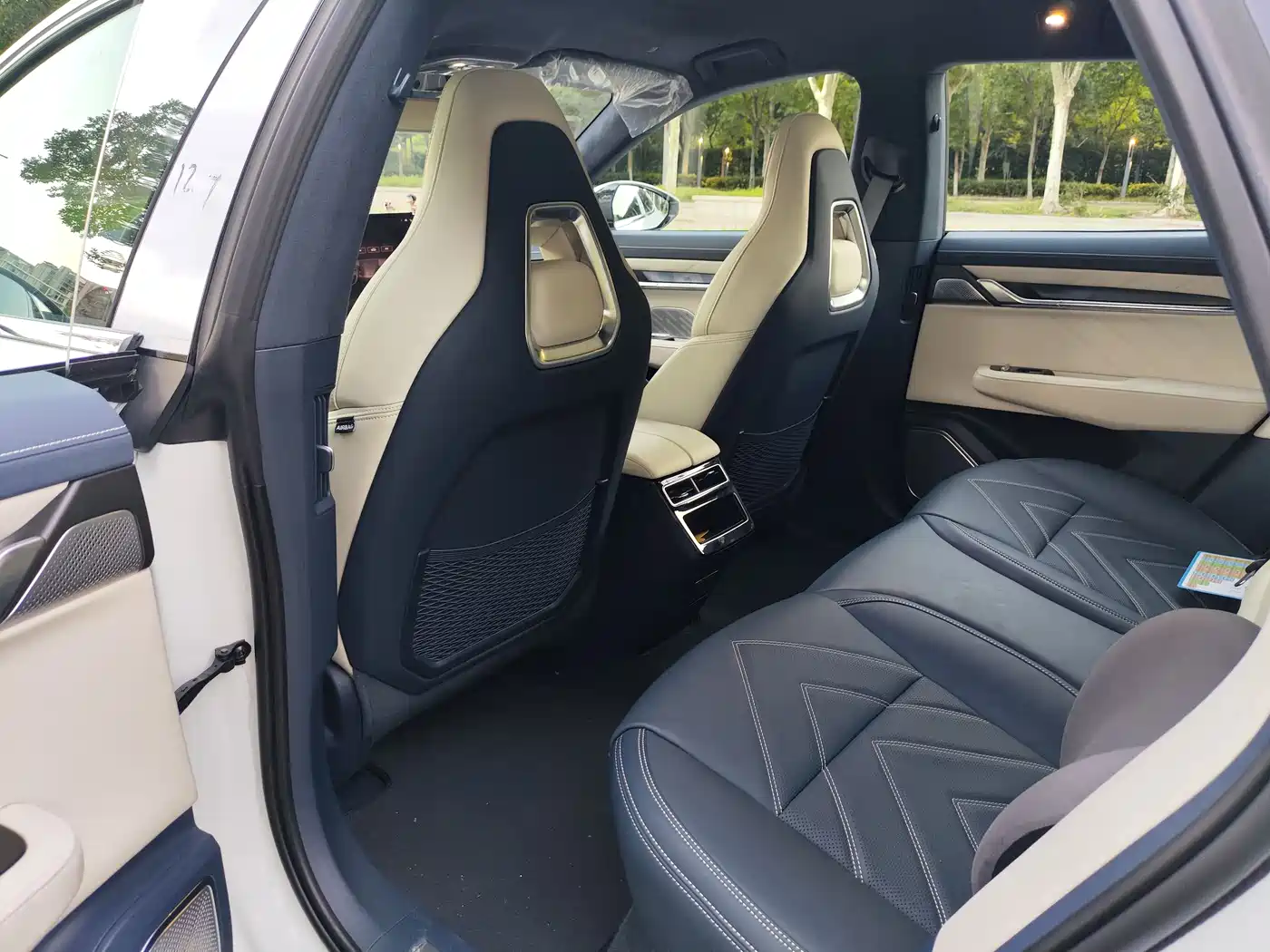 ZEEKR EXTREME KRYPTON 001