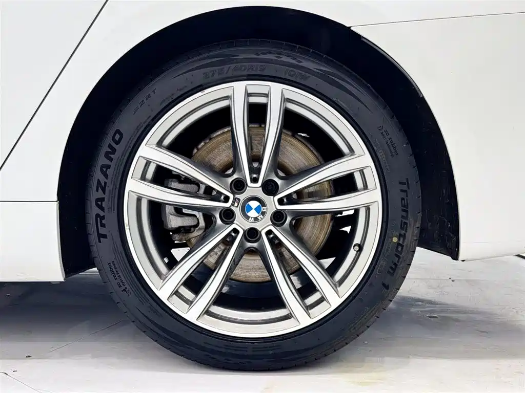 BMW 7 Series 2018 730Li Leading Type M Sport Package фото 18