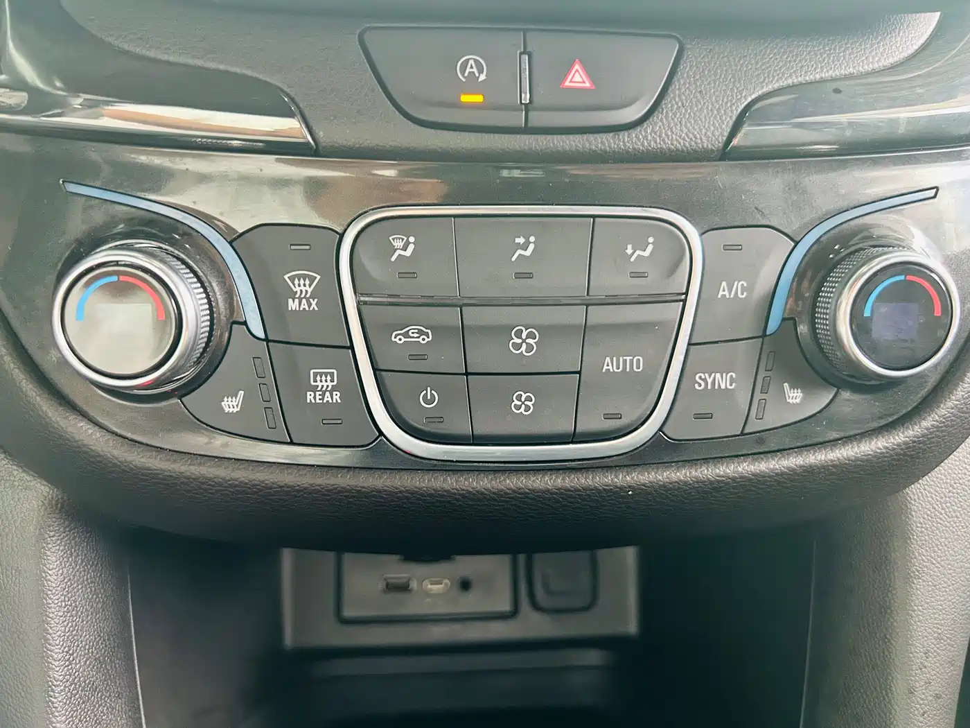 Chevrolet Equinox 2022 Mild Hybrid 550T RS Intelligent Expansion Edition фото 13