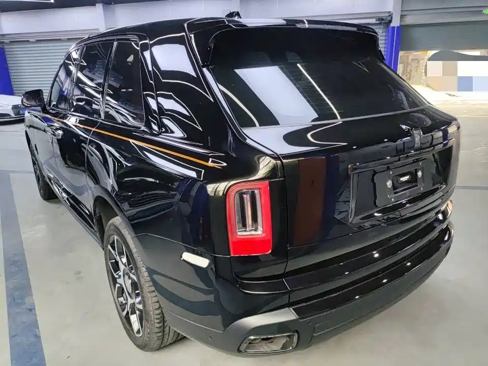 Photo 4 - Rolls-Royce Cullinan
