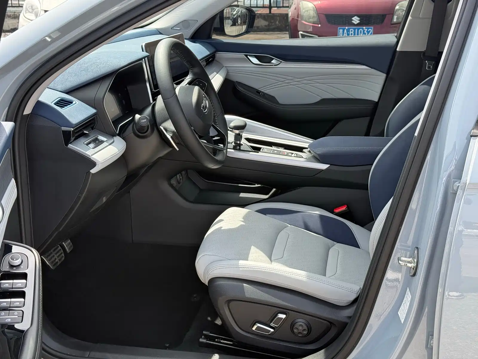 Фото 4 - Geely Preface
