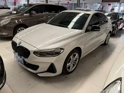 BMW 1