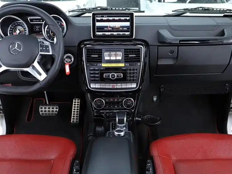Mercedes-Benz G-Class AMG 2013 AMG G 63 фото 15