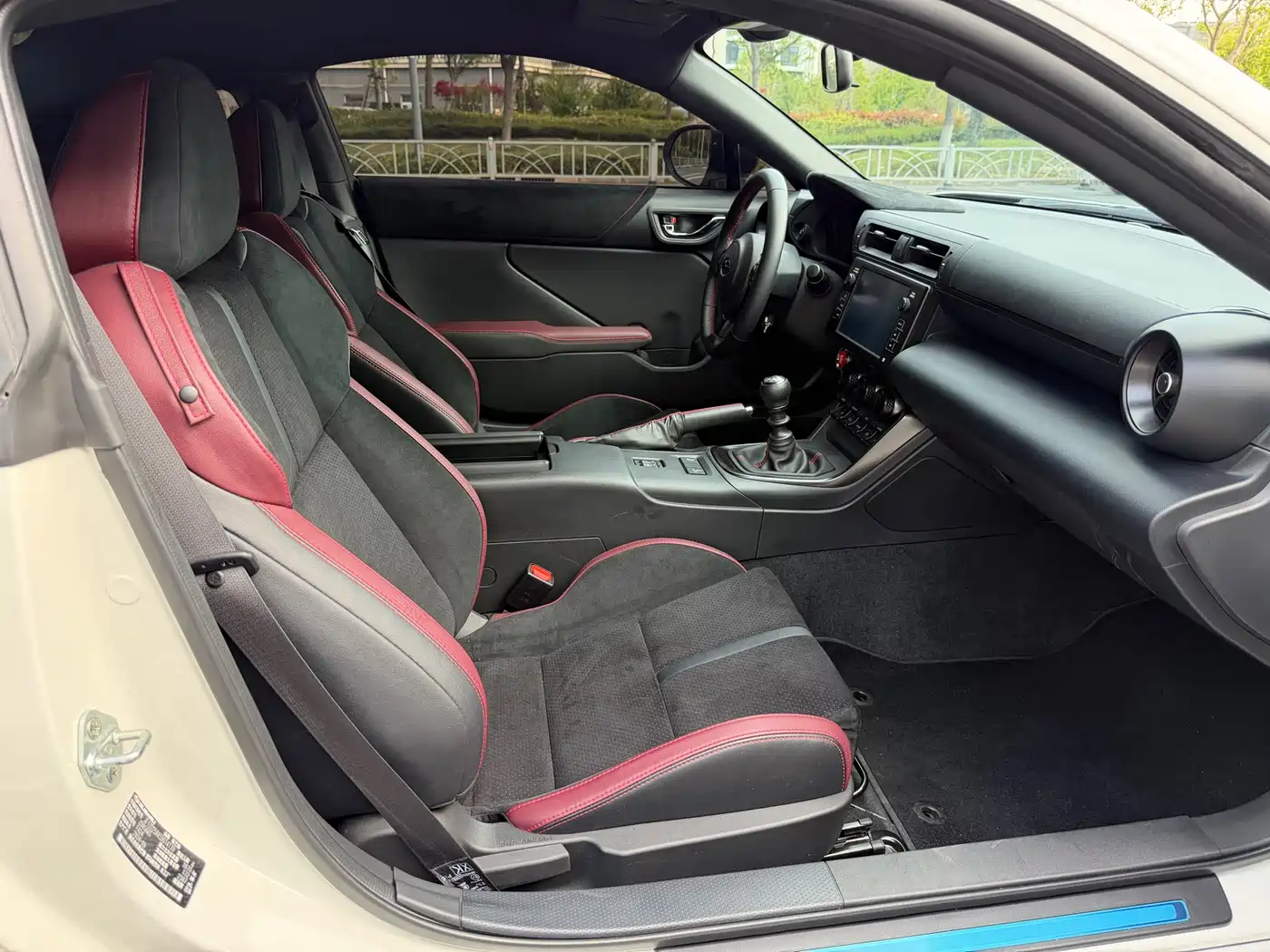 SUBARU BRZ