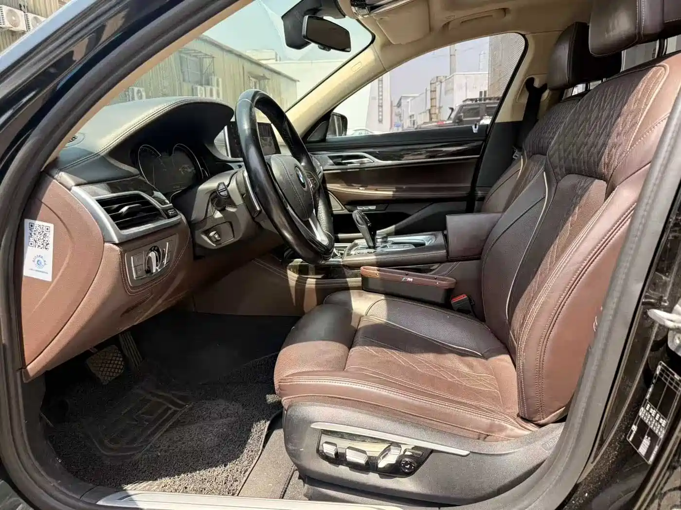 BMW 7 Series 2016 740Li Leading Edition фото 11
