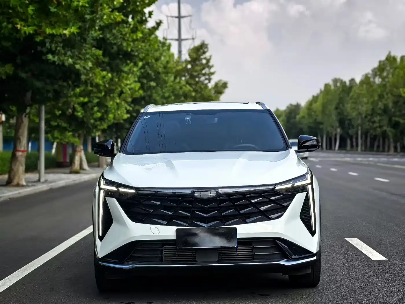 Фото 2 - Geely Boyue
