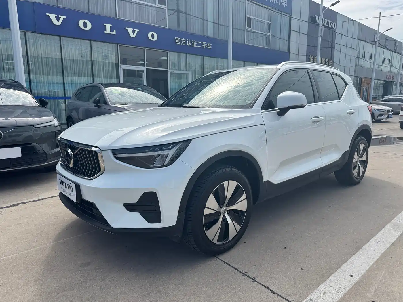 2024 Volvo XC40