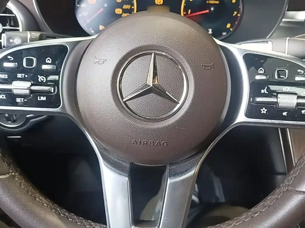 Mercedes-Benz GLC 2022 Facelift II GLC 260 L 4MATIC Luxury фото 11