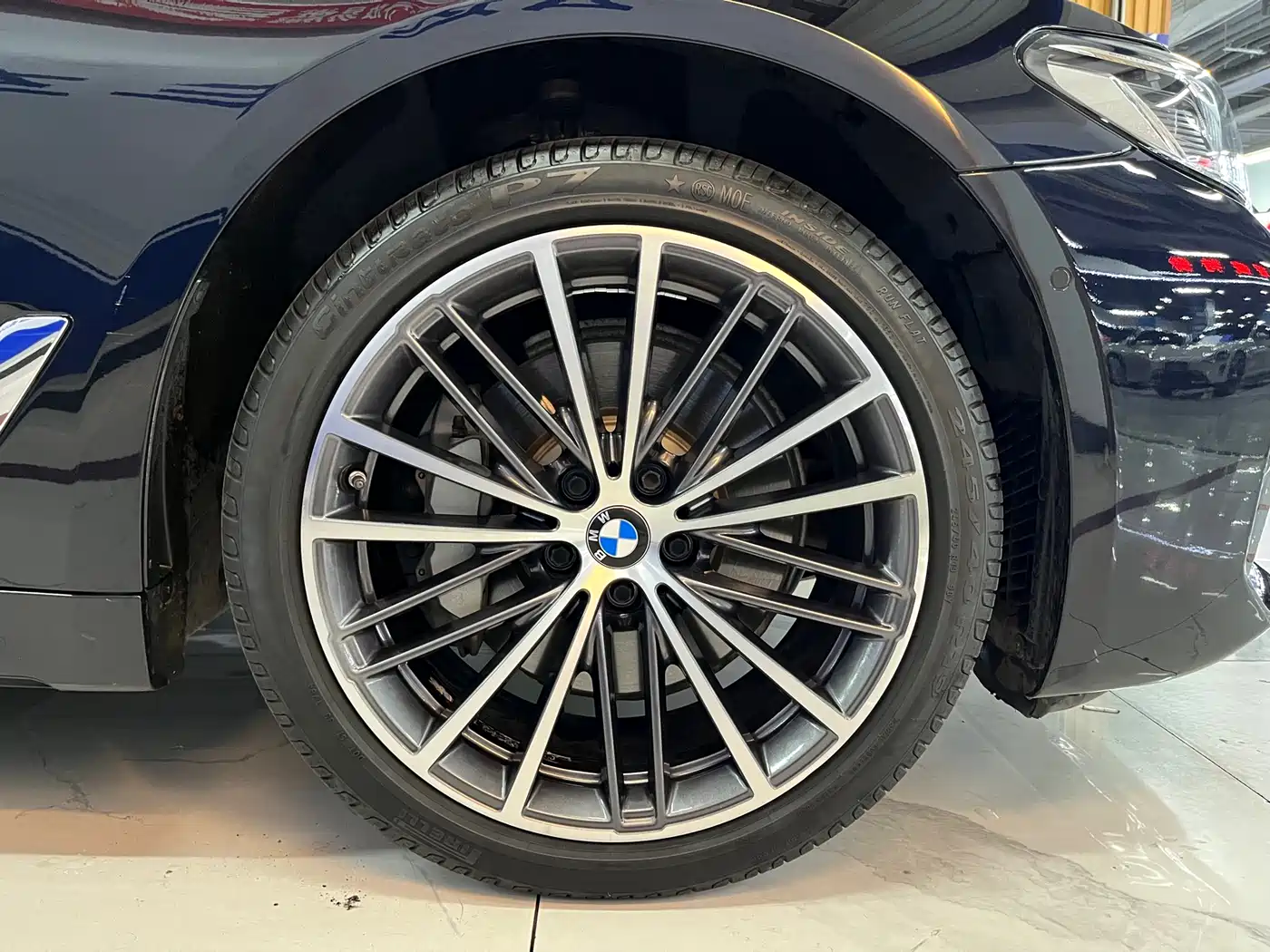 BMW 5 Series 2021 530Li xDrive M Sport Package фото 7