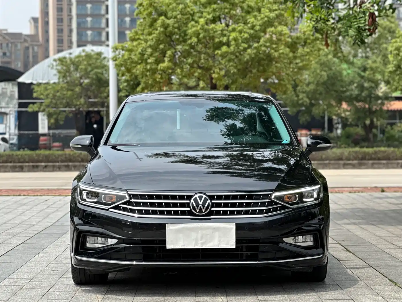 Volkswagen Magotan 2023 2 Million Units Anniversary Edition 330TSI DSG Leading Type фото 8