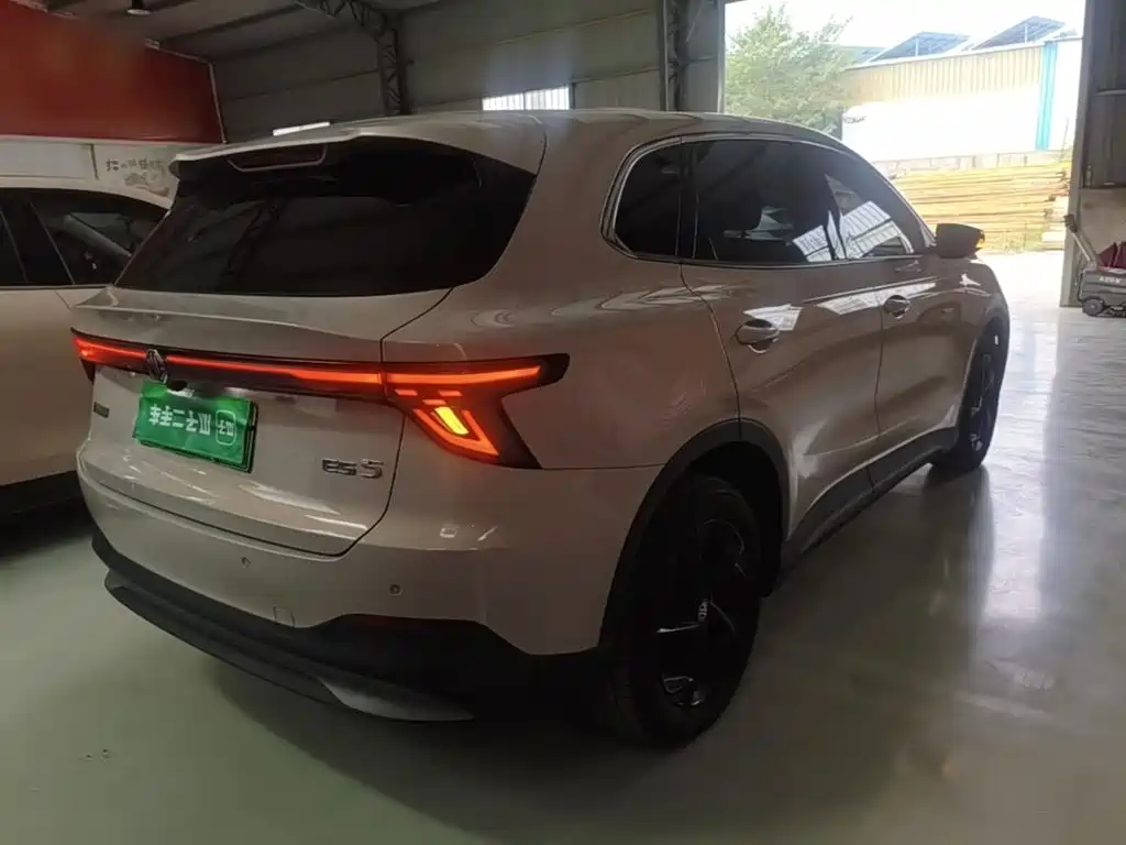 MG ES5 2025 2025 515pro RWD Version