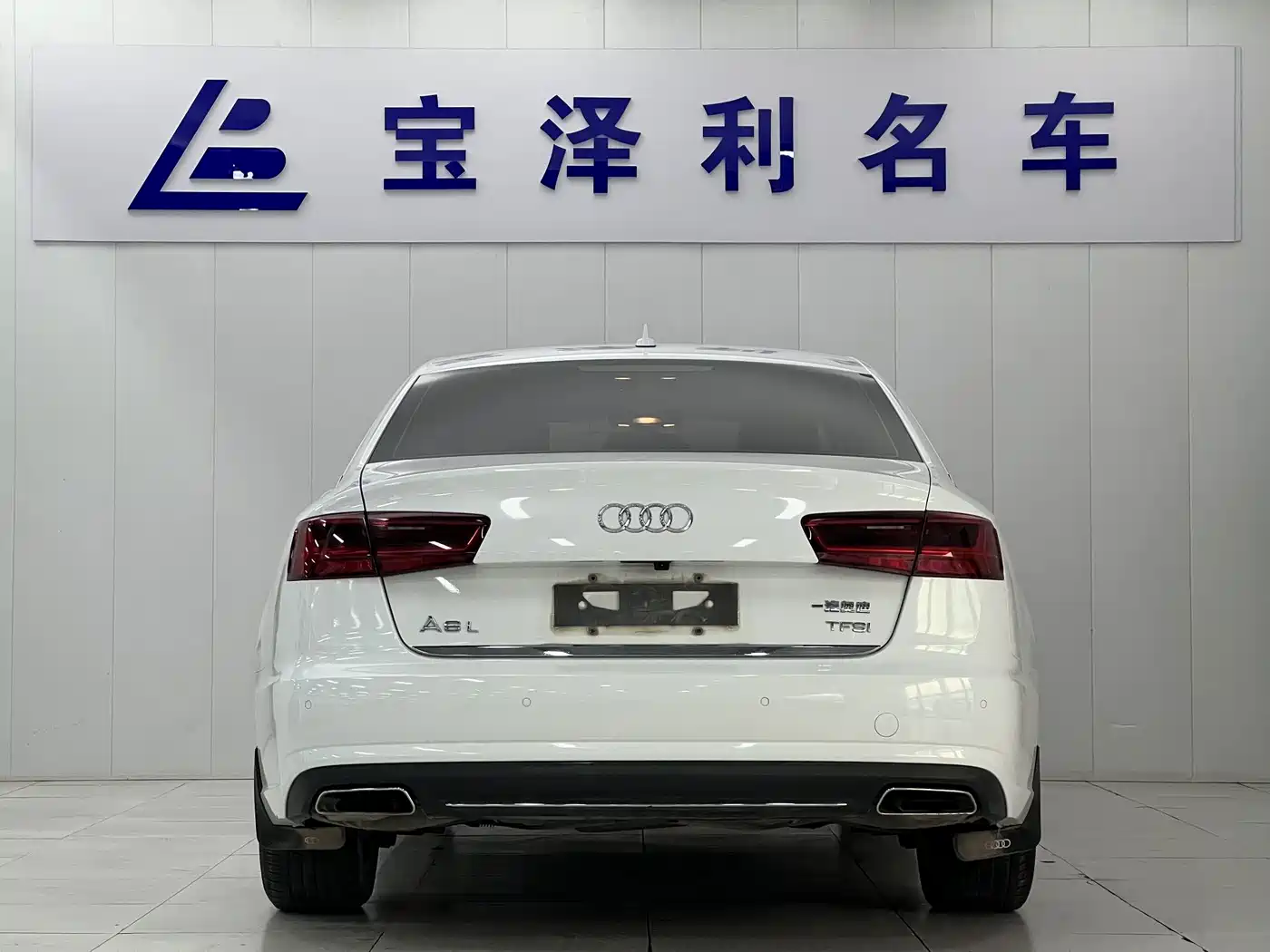Фото 7 - Audi A6L