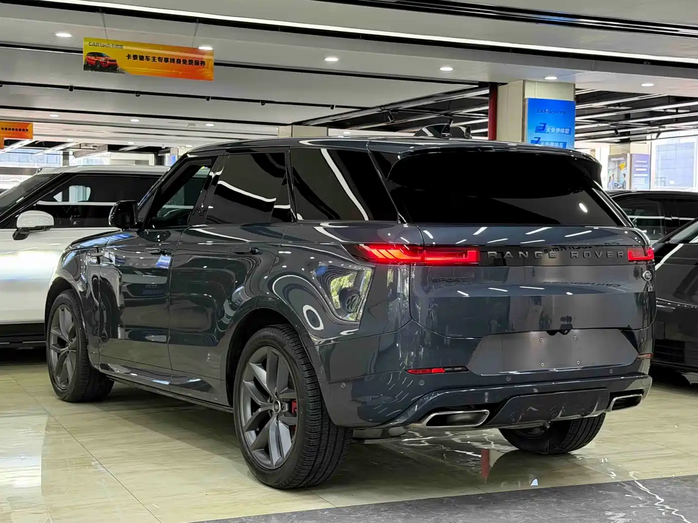 Land Rover Range Rover Sport 2025 2025 400PS Dynamic SE