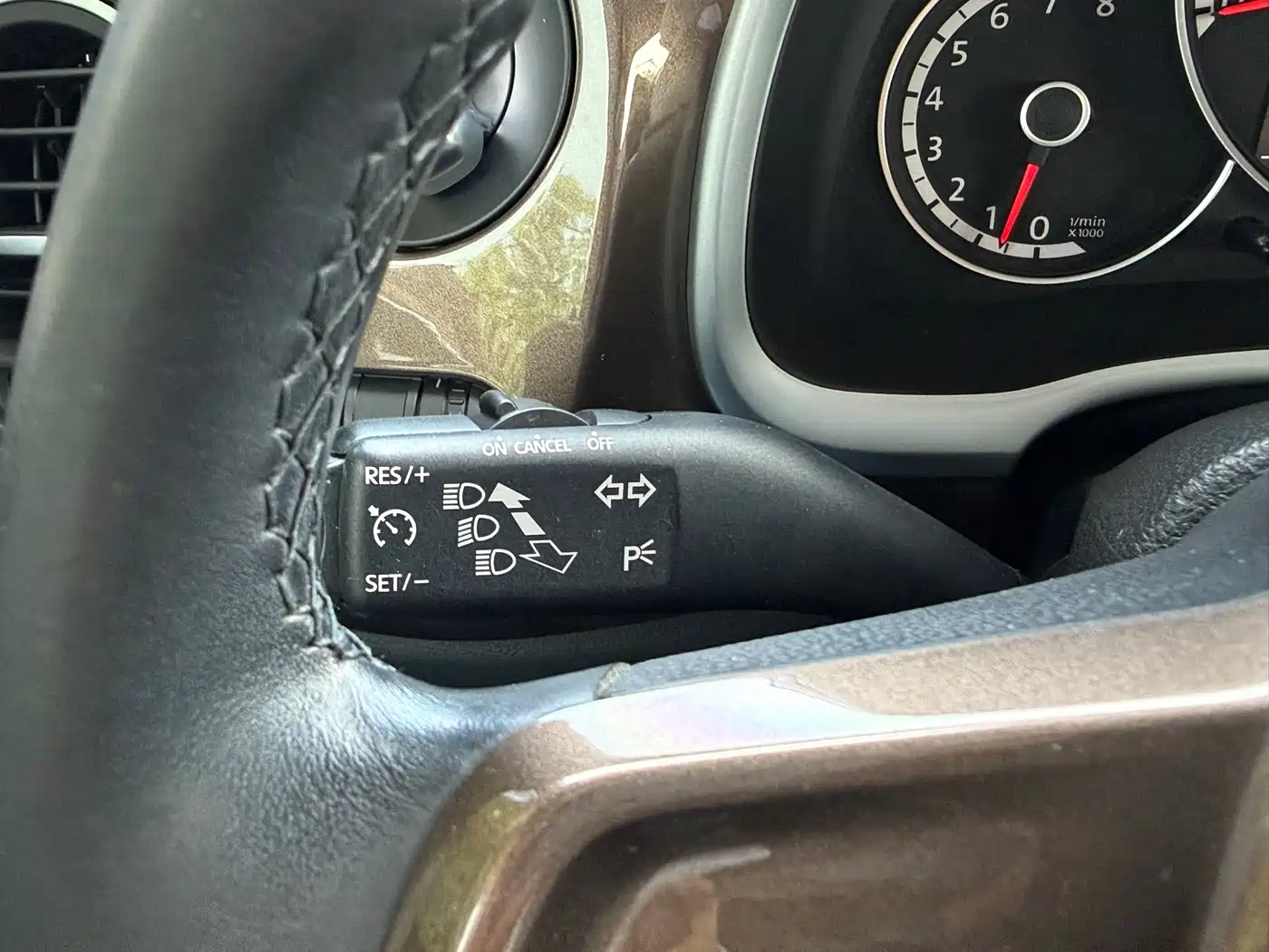 Volkswagen Beetle 2013 1.2TSI Comfort фото 14
