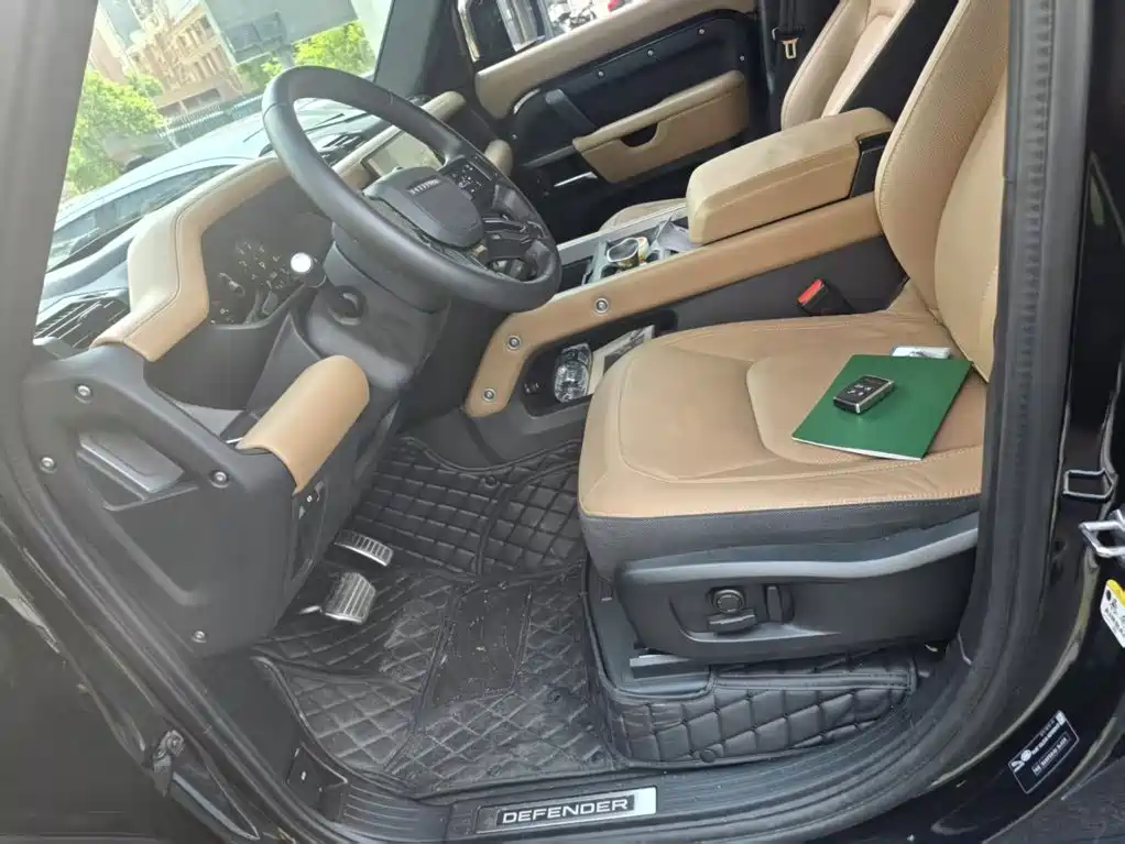 Land Rover Defender 2026 2025 110 3.0T P400 -Dynamic HSE