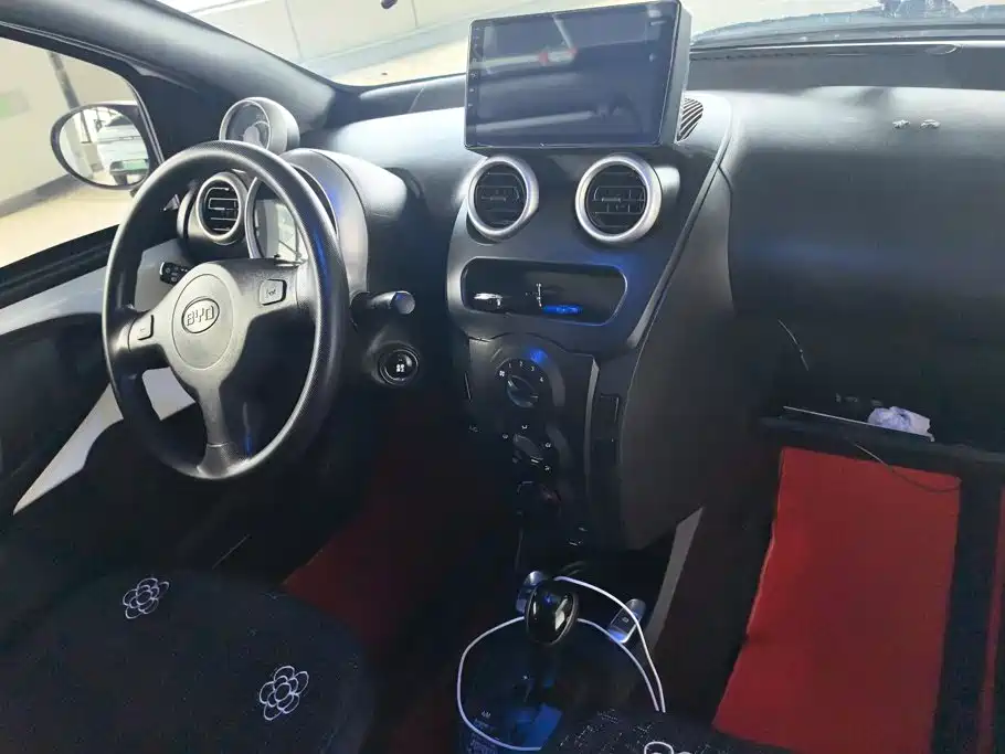BYD F0 2016 2015 1.0L AMT Xuan Cool Edition