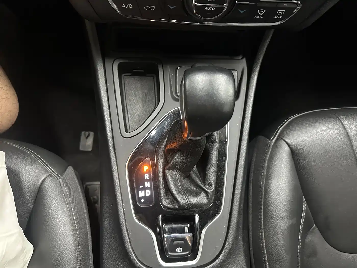Jeep Cherokee 2019 2019 2.0T 2WD Smart Edition China V