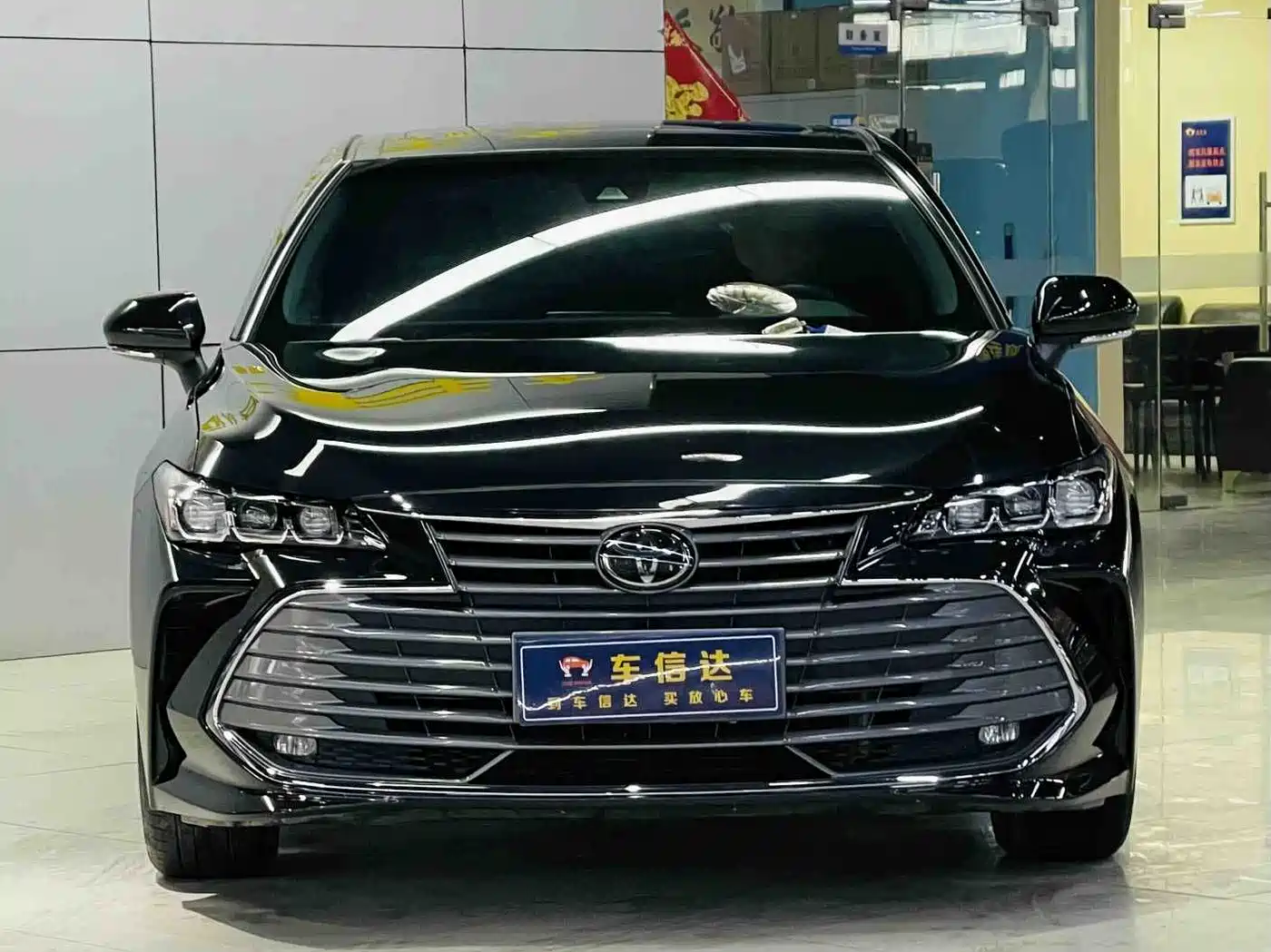 Toyota Avalon 2019 2.0L Luxury Edition (China VI) фото 3