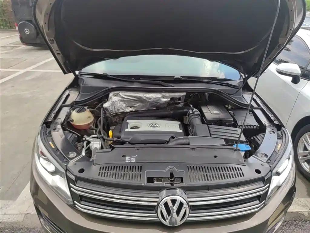 Volkswagen Tiguan 2015 1.8TSI Automatic 2WD Highline фото 20