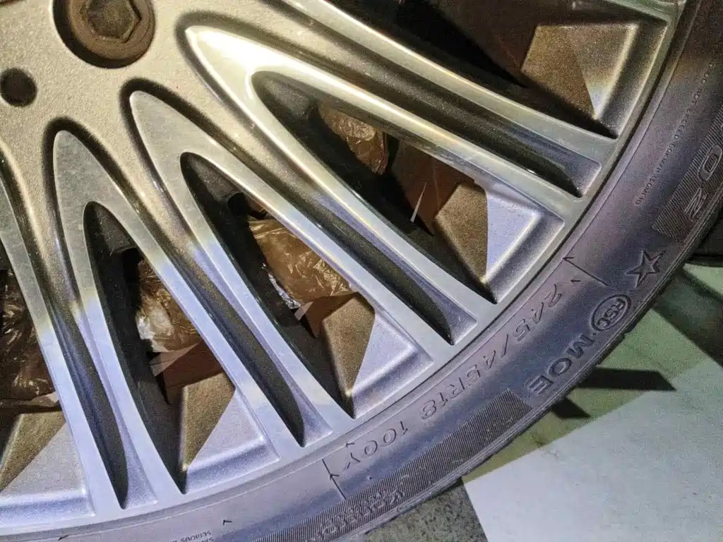 Mercedes-Benz E-Class, миниатюра 7