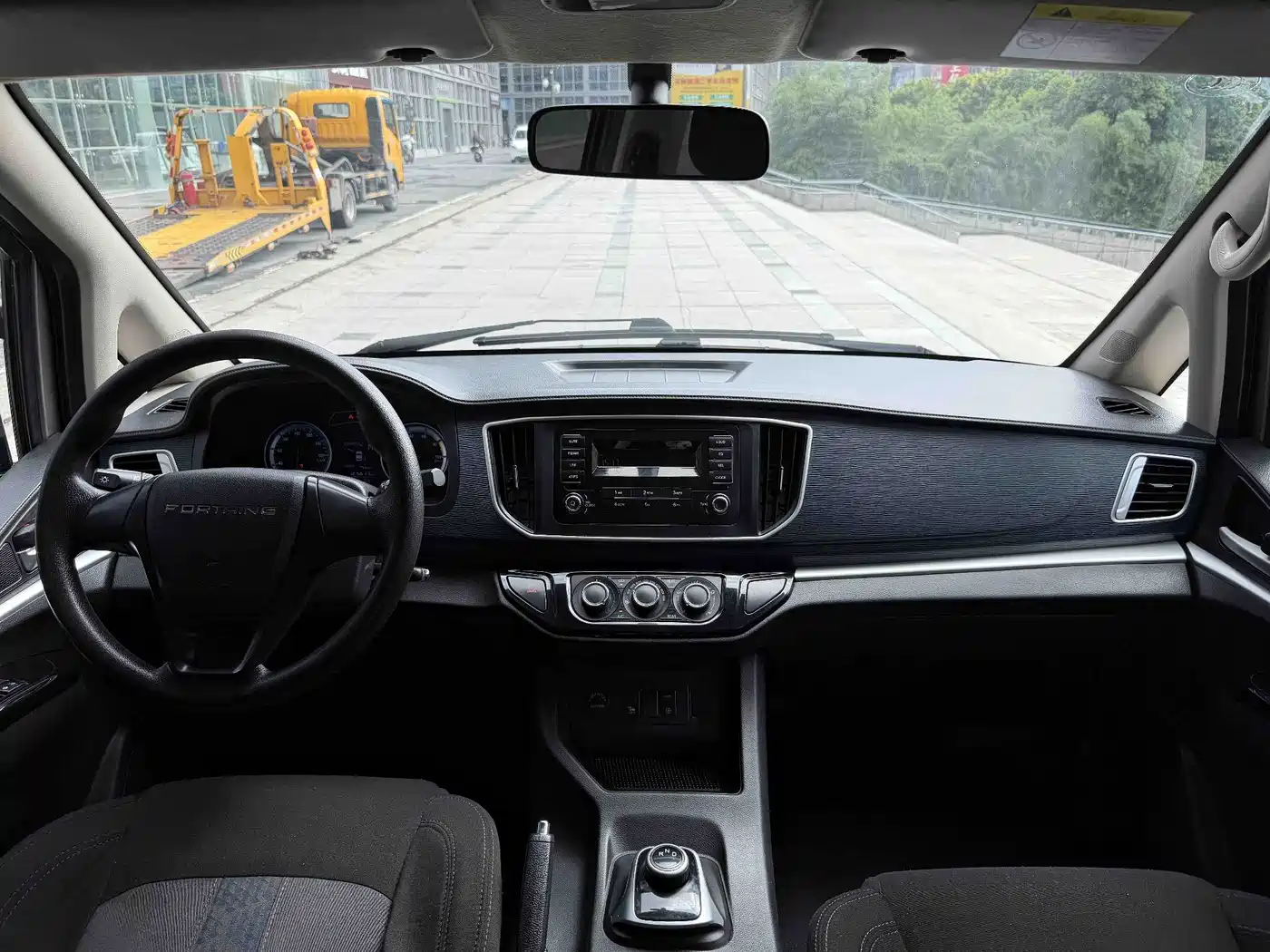 Dongfeng Fengxing Lingzhi New Energy 2023 2022 Comfort 7-seater