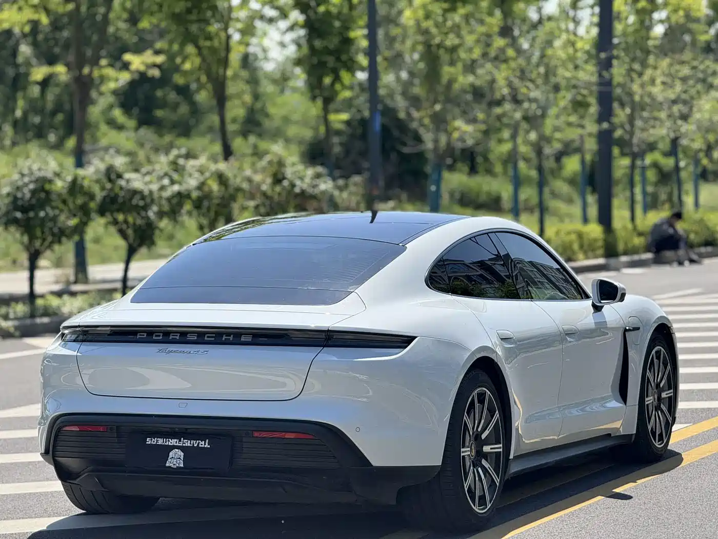 Porsche Taycan 2020 Taycan фото 8